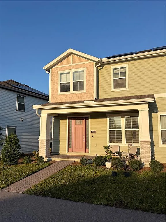 3 bed, 2.5 bath, 1854 sqft, $2,400 — Photo 2