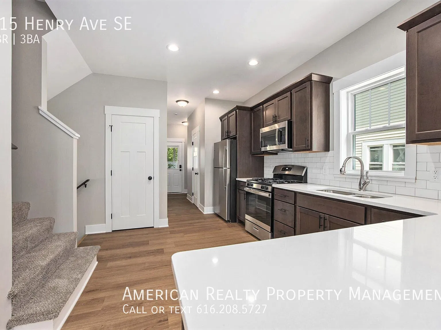 5 bed, 2.5 bath, 1800 sqft, $3,400 — Photo 3