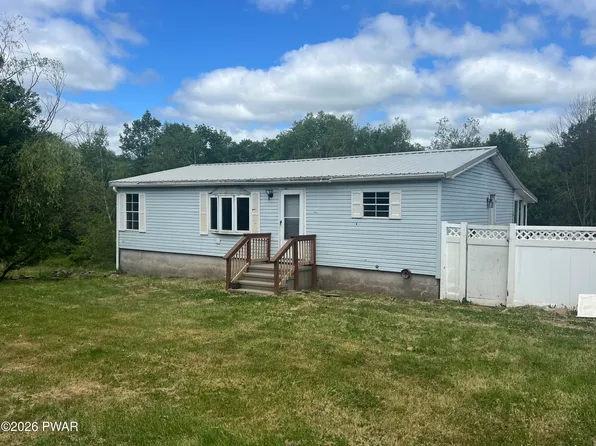 751 Milanville Rd, Beach Lake, PA 18405