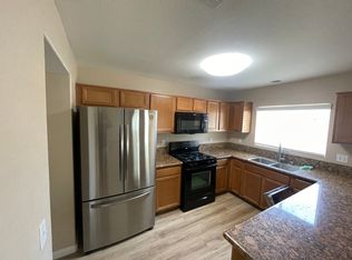 615 Sheffield Dr, Imperial, CA 92251