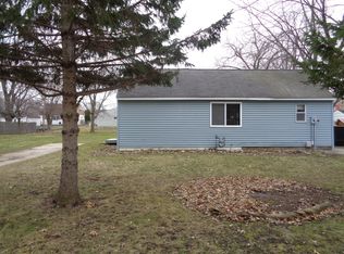 2104 5th Ave NE, Austin, MN 55912