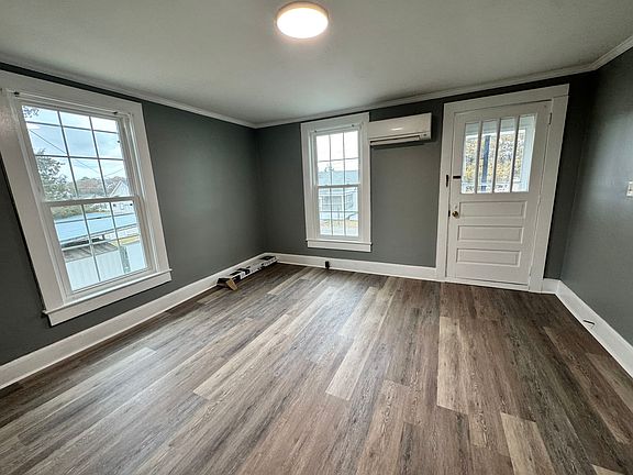 2nd image of 6253 Washington St #1