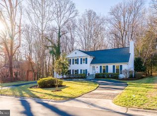 9908 Carter Rd, Bethesda, MD 20817