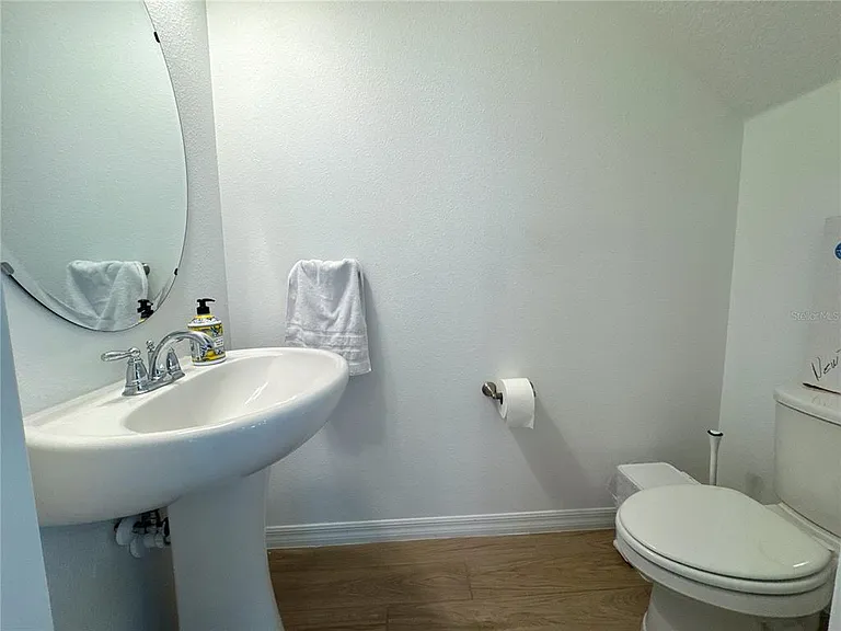 2956 Voyager Ave — Photo 15