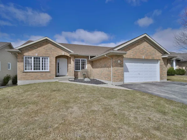 444 Grandview Rd, North Huron, ON N0G 2W0