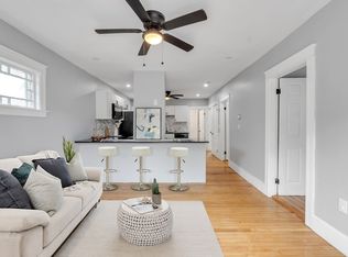 17 Wentworth St, Worcester, MA 01603