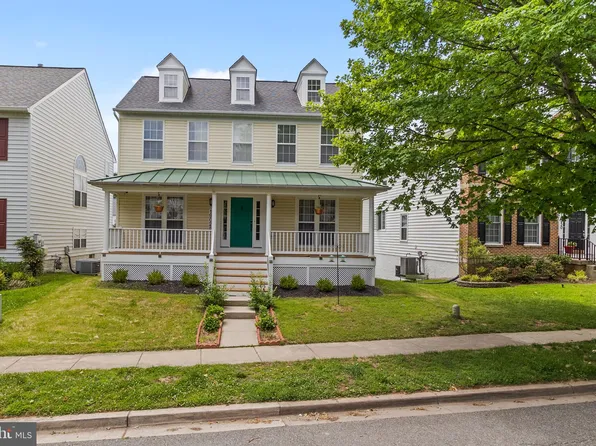 19028 Noble Oak Dr, Germantown, MD 20874