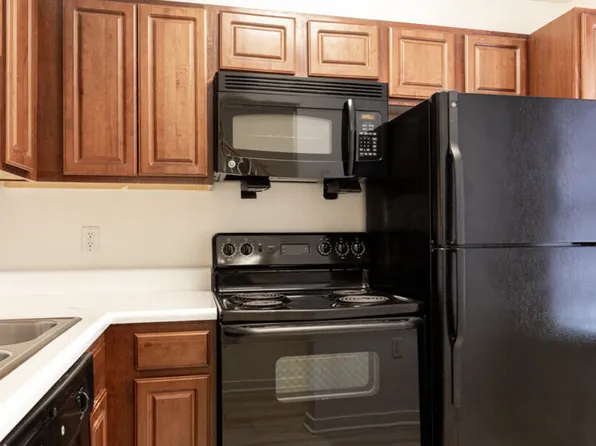 The Villas of Oakwood