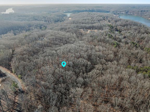 5th image of 335 Cove Creek Rd