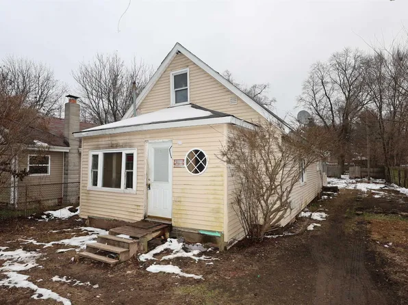 52078 Forestbrook Ave, South Bend, IN 46637