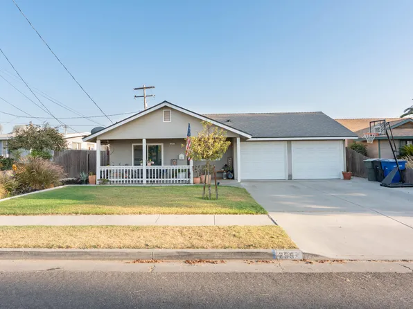 285 E Cortner Street, Hanford, CA 93230