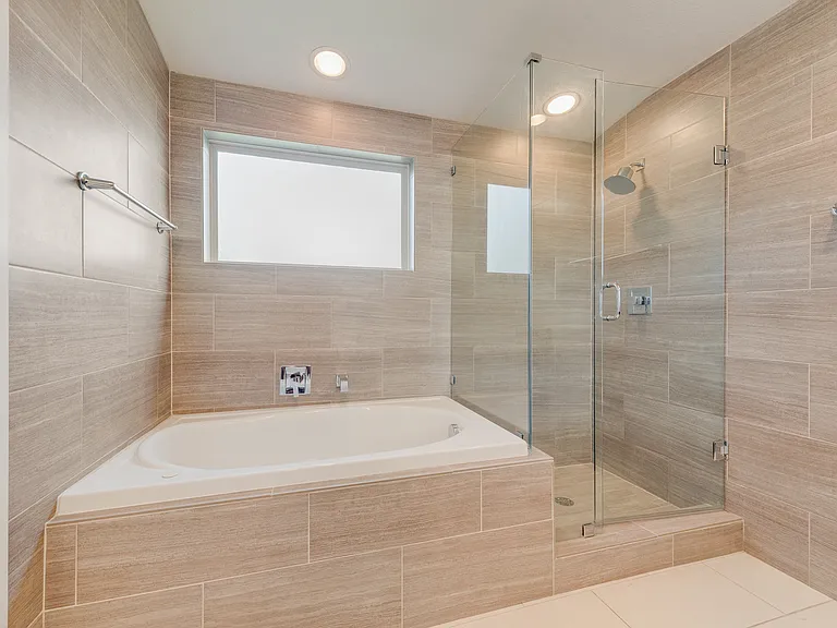 1811 Euclid Ave #2 — Photo 18