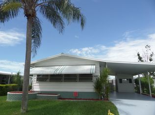 5680 Halifax Dr #428, Sarasota, FL 34233