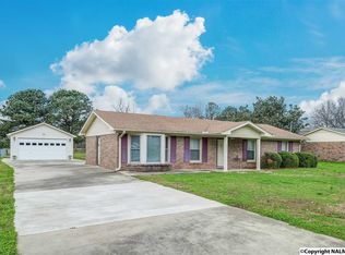 16276 Huntsville Brownsferry Rd, Athens, AL 35611