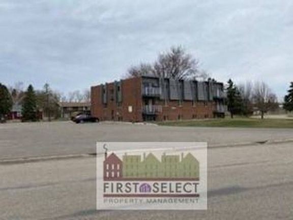 5th image of 410 18th St N #410306