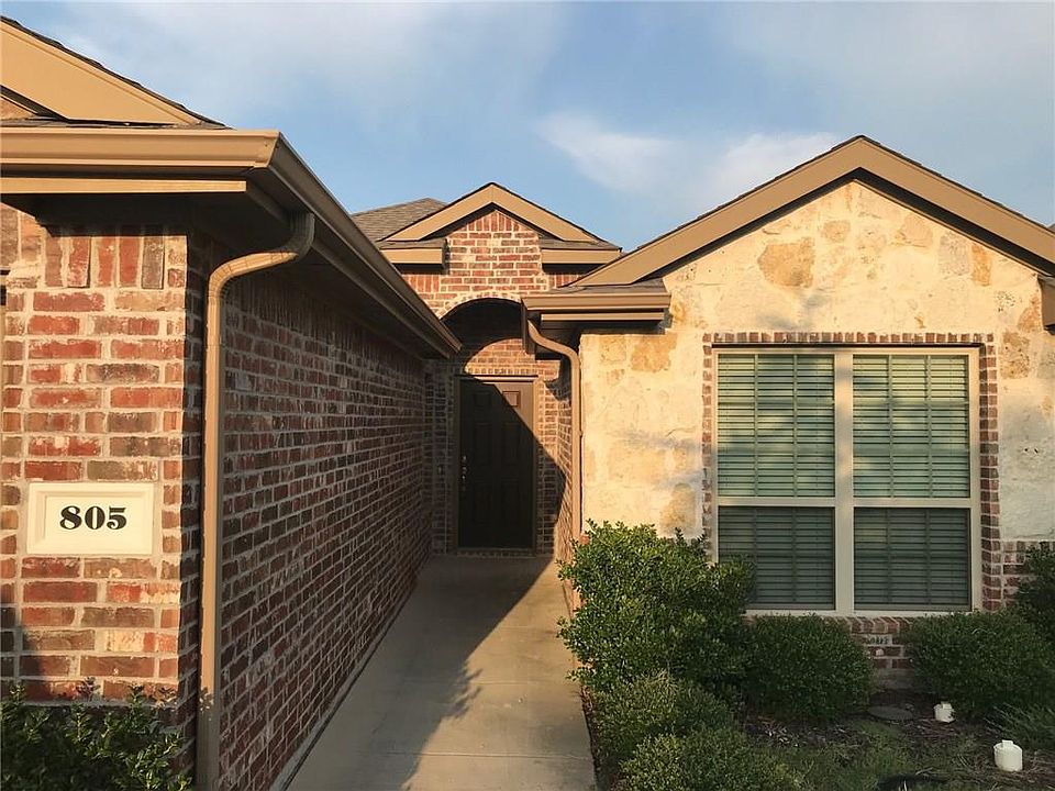 1st image of 805 Westfield Dr