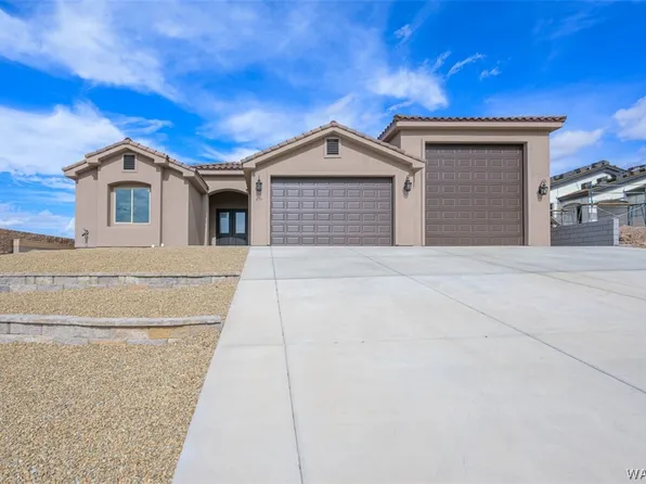 877 Florence Ave, Bullhead City, AZ 86429