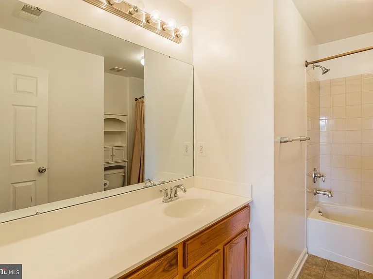 16397 Topsail Ln — Photo 19