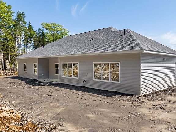 3rd image of 110 Orchid Ct