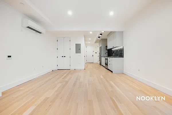 Rented by Nooklyn NYC LLC | media 2