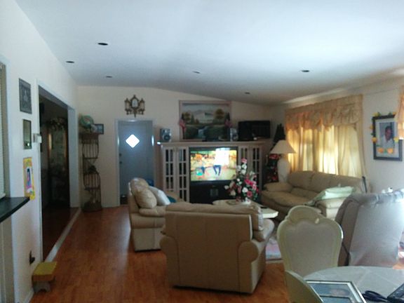 4th image of 11254 175th Pl