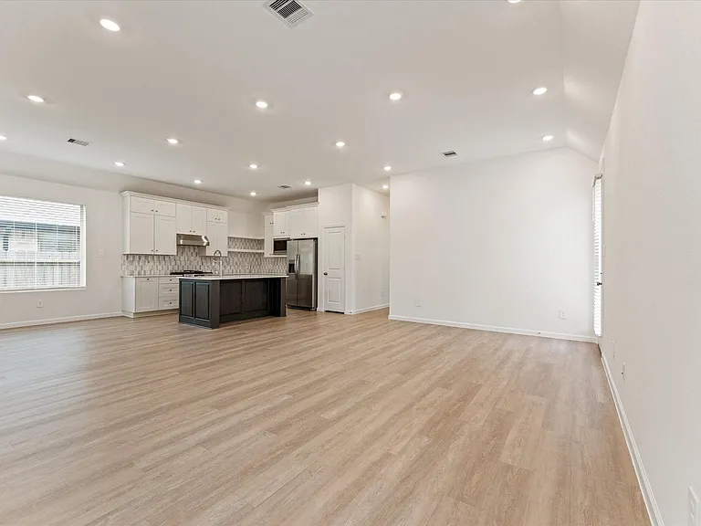 15520 Sunset Maple Ct — Photo 7