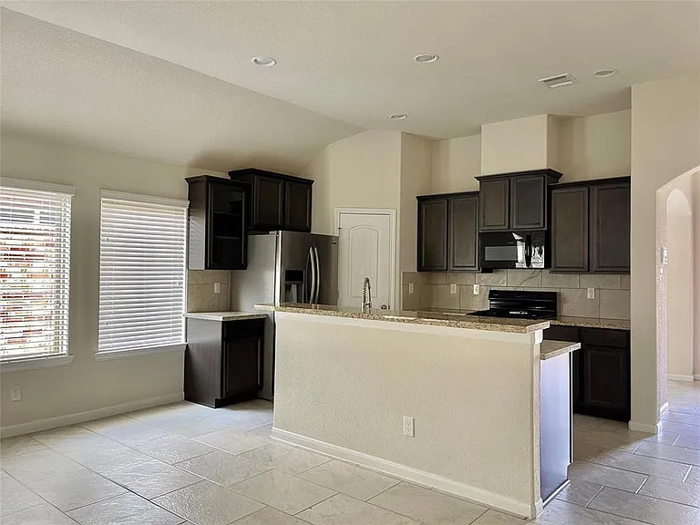21335 Cypress Live Oak Dr — Photo 6