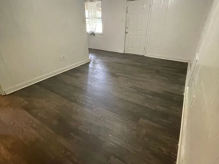 4641-6L Westwood Park Dr — Photo 2
