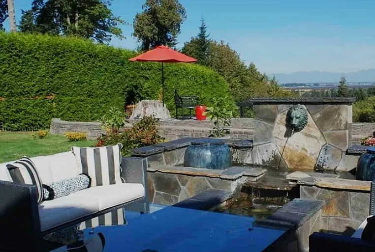 2112 Whalen Dr #1 — Photo 2