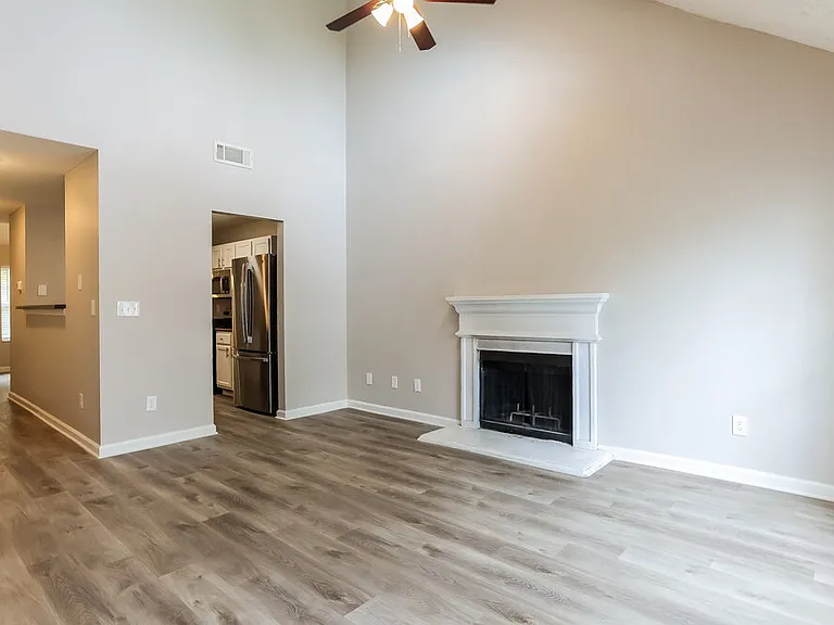 4509 Ravenwood Pl — Photo 4