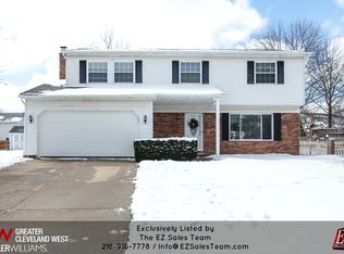1082 Oakbrooke Dr, Medina, OH