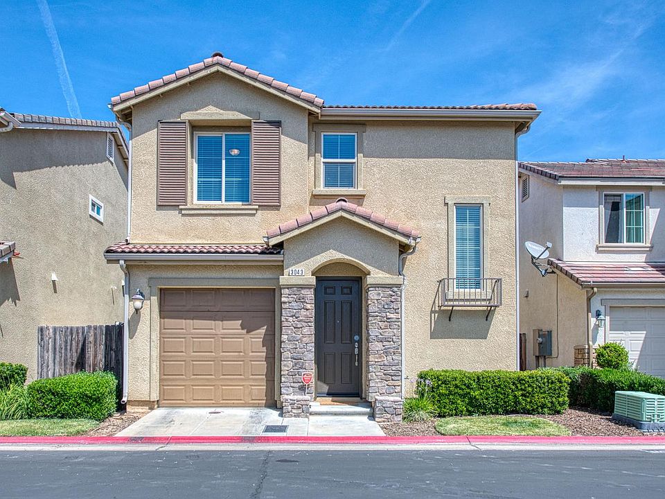 1st image of 3043 Cirque Ln