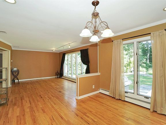 5th image of 3 Fairway Dr