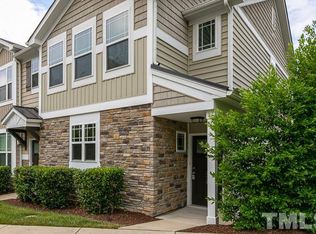 320 Carthage Ct, Durham, NC 27703