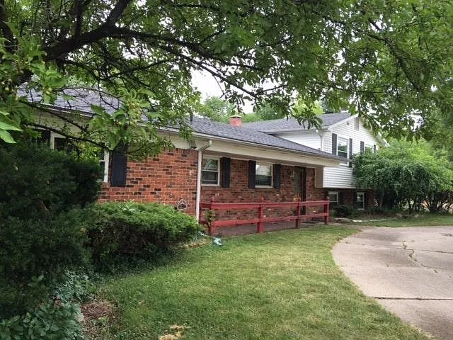 3175 Talbot Dr
