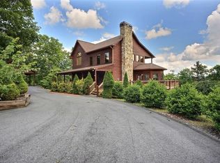 28 Surles Ridge Ln, Blairsville, GA 30512