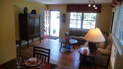 3rd image of 7220 Merriwood Dr