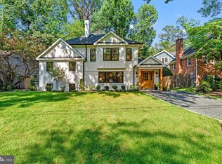 903 E Timber Branch Pkwy, Alexandria, VA 22302