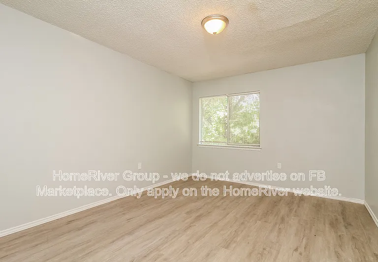 6727 Raintree Frst — Photo 10