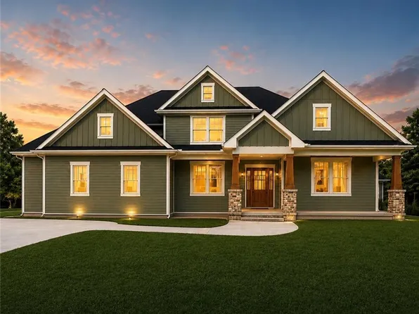 4020 Tucker Ln, Chesapeake, VA 23322