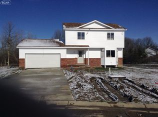 6009 Elm Trl, Grand Blanc, MI 48439