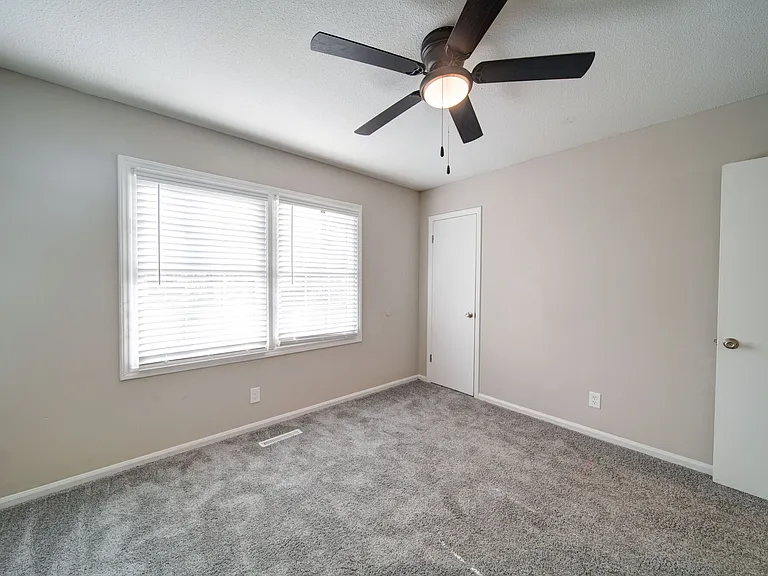 The Manor Townhomes — Photo 49