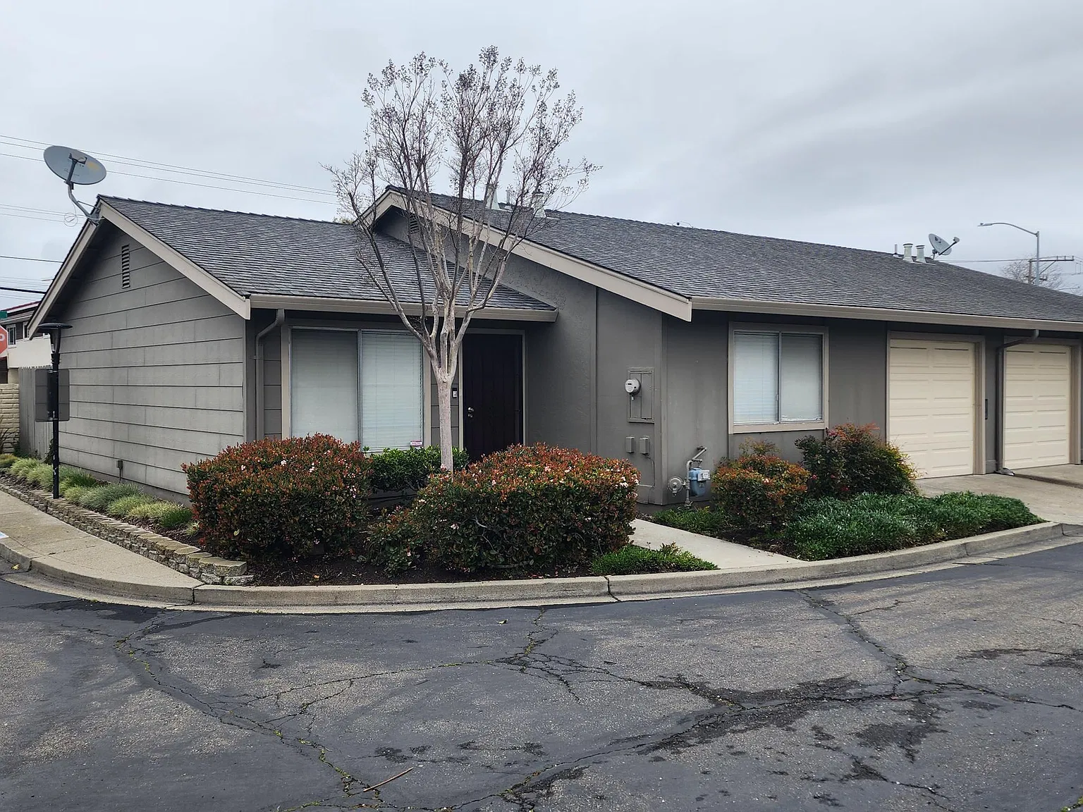 2249 Transom Way — Photo 1