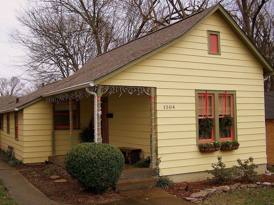 Lockland Cottage, Nice Curb Appeal, Great Colors