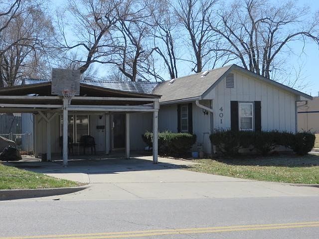 1st image of 401 NE 67th Pl