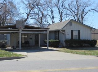 401 NE 67th Pl, Gladstone, MO 64118