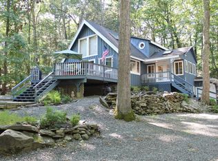 19 Oriole Ct, Lakeville, PA 18438