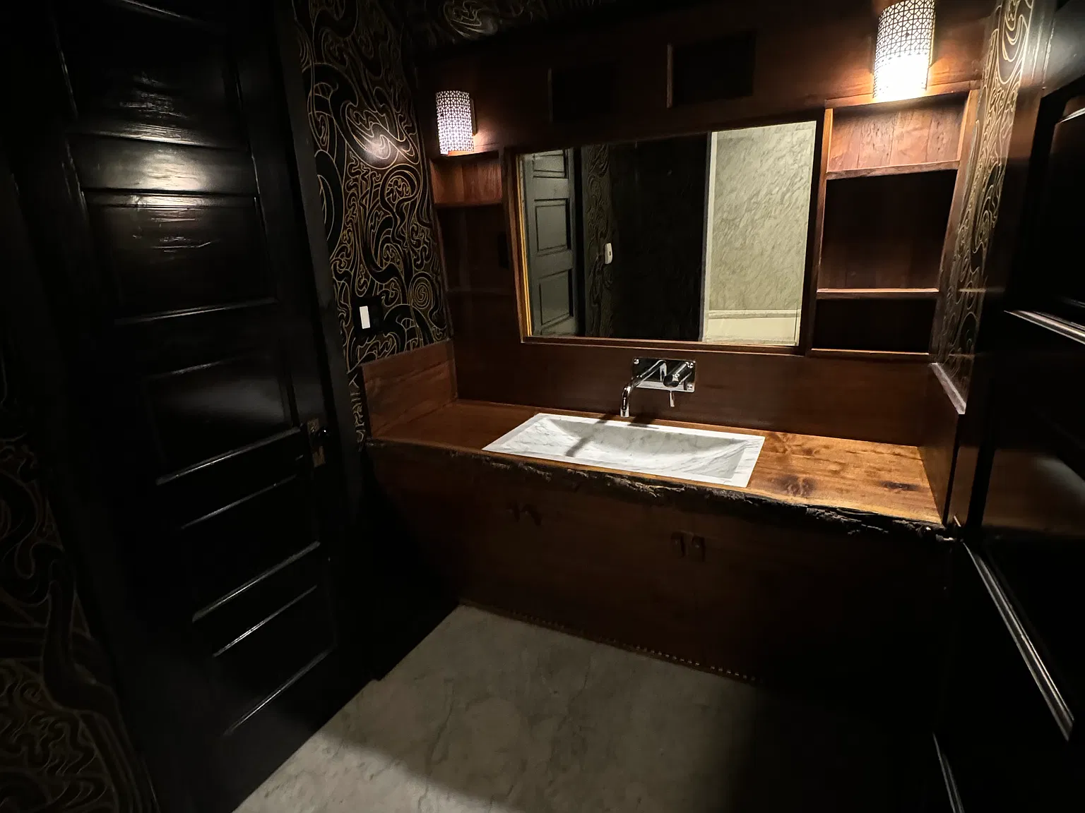 2 bed, 1000 sqft, $1,750 — Photo 3