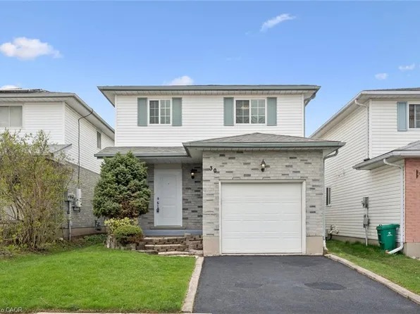 30 Beechmanor Cres, Kitchener, ON N2N 3H5