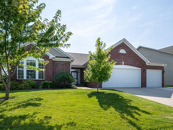2nd image of 13697 Alvernon Pl